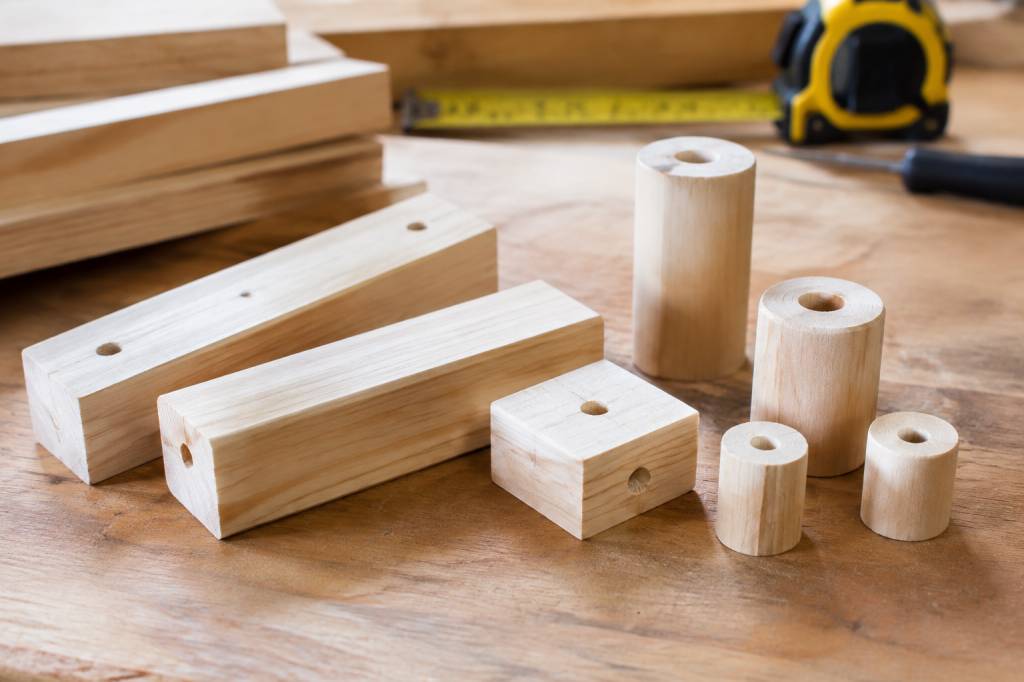 Entretoise bois : guide de choix, dimensions et utilisation pour vos travaux de bricolage